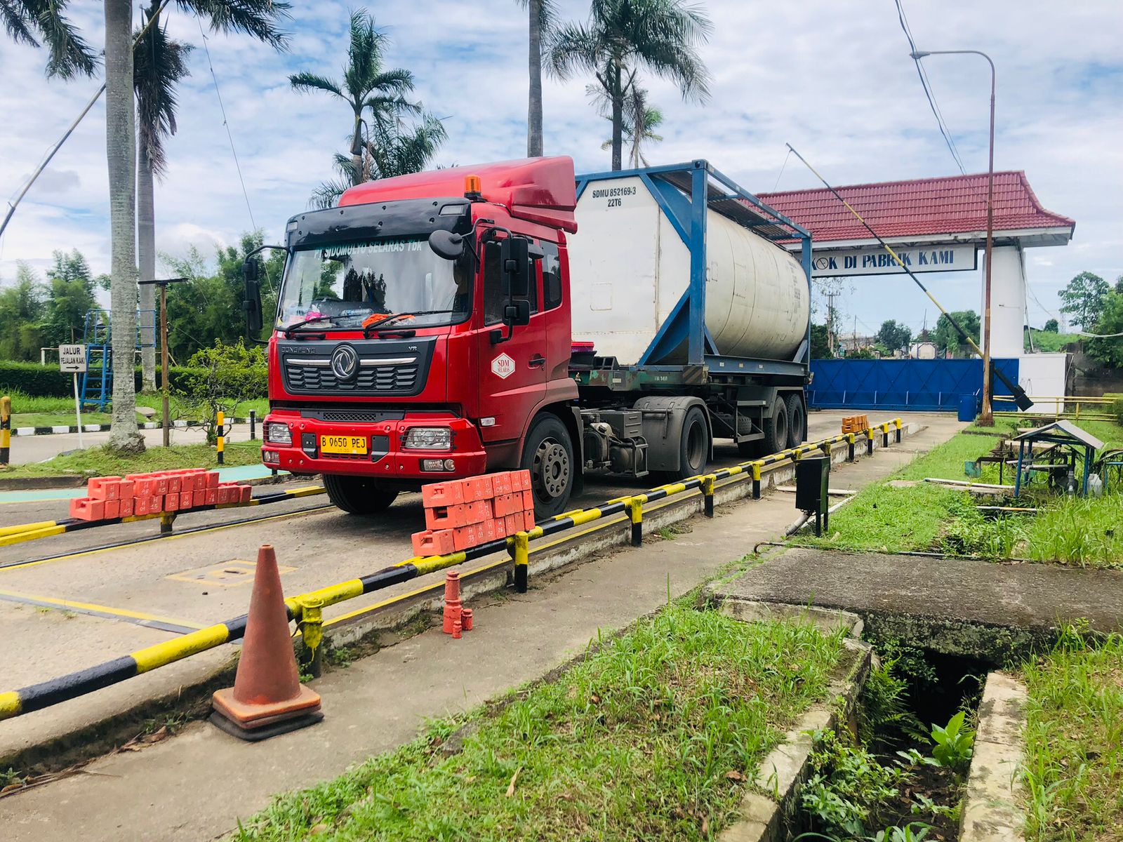 Home whatsapp image 2026 03 07 at 20.42.58